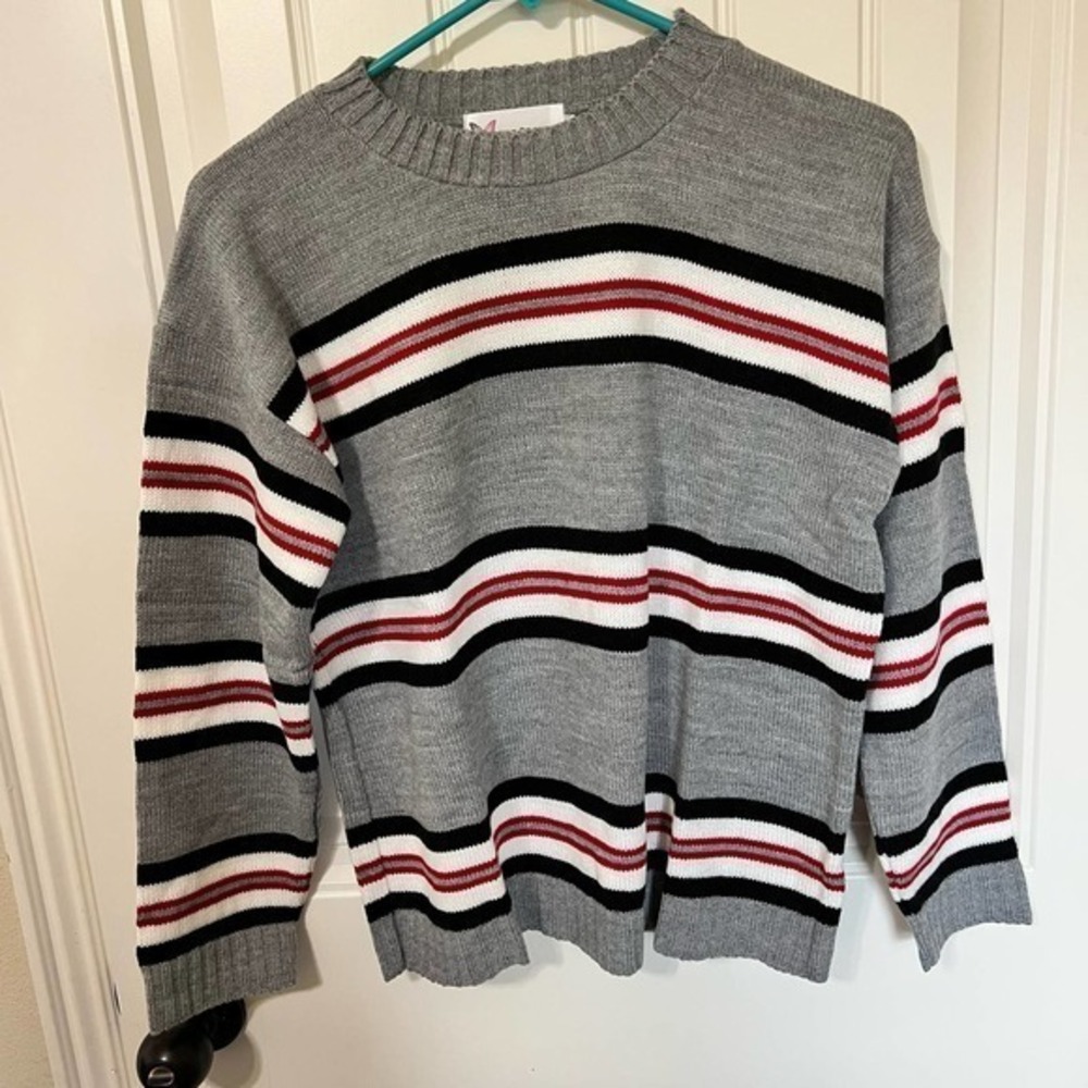 Cotton Emporium Gray Striped Crew Neck Knit Sweater Girls Size L‎